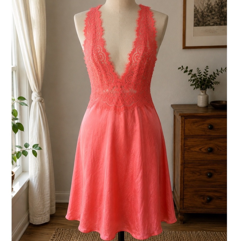 Victoria's Secret Womens Lace Satin Chemise Slip Dress Coral Pink Size M